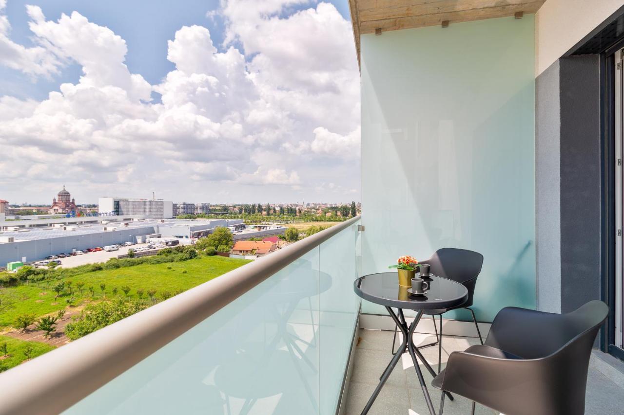 Grand Hill Flats Apartment Oradea Bagian luar foto