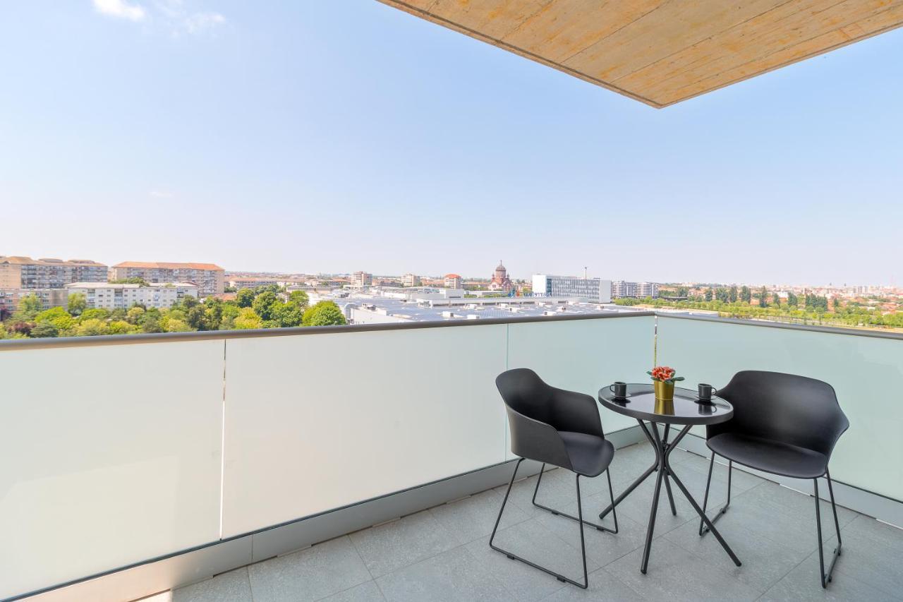Grand Hill Flats Apartment Oradea Bagian luar foto