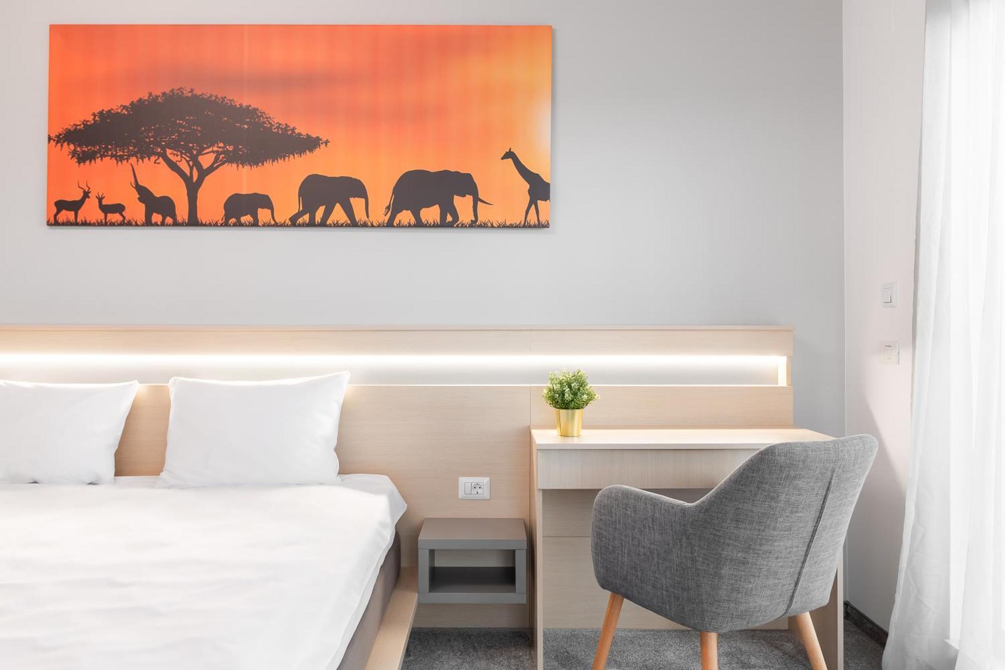 Grand Hill Flats Apartment Oradea Bagian luar foto